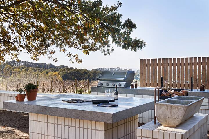 Polperro Farmhouse gallery image 2