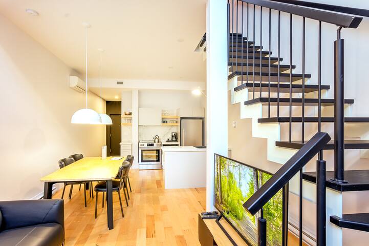 SP105 – Lofts St-Pierre – Par Les Lofts Vieux-QC gallery image 2