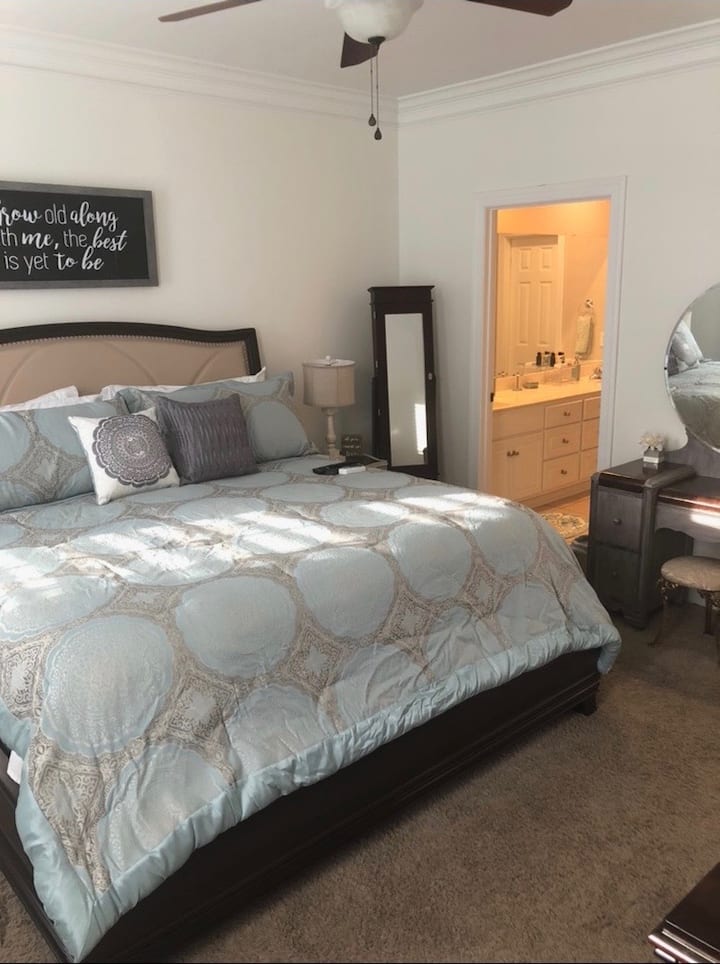 Спална соба 1- Мастер