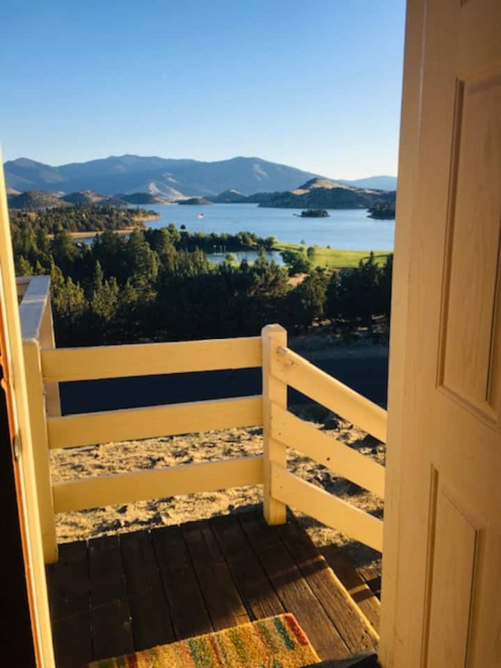 Lake Shastina/Weed Rustic Retreat Cabins for Rent in Weed, California