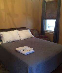 Private room NYC 20 min/EWR 7 min