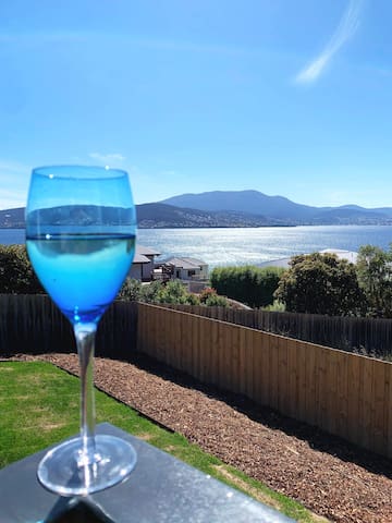 Tranmere Home with a View gallery image 5