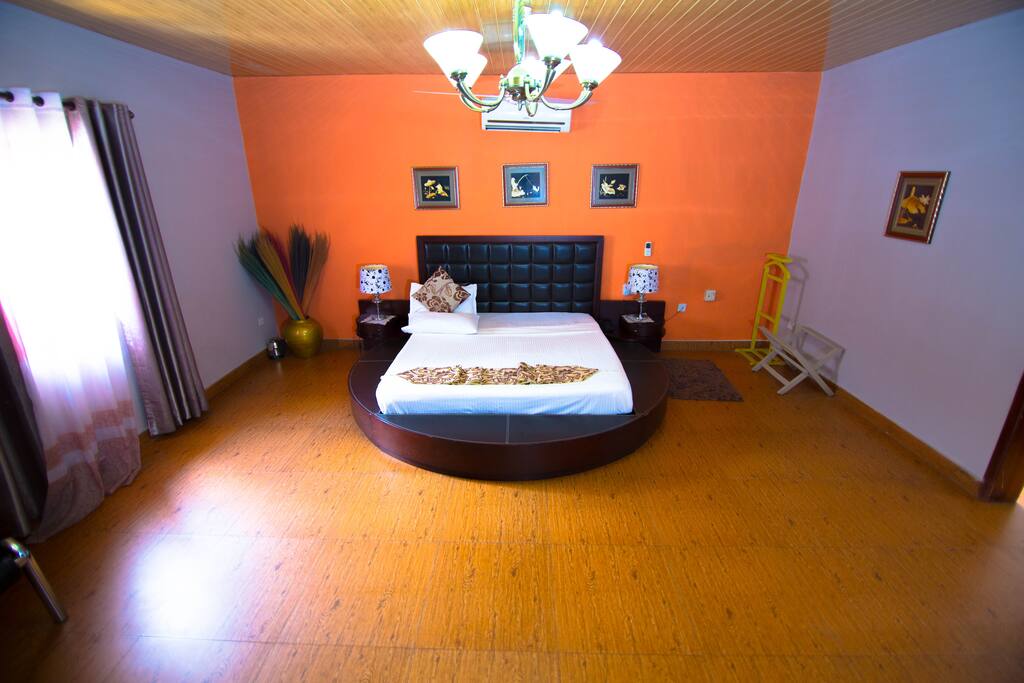 Room 4