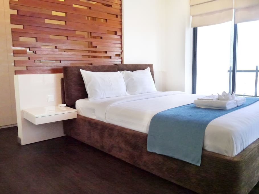 Master Bedroom, Balcony and En Suite