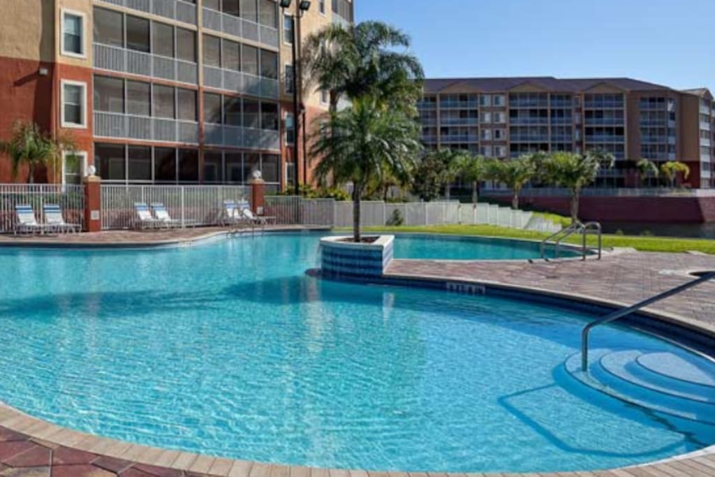 13 pools in this resort
