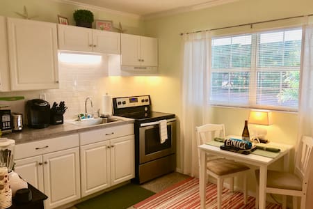 Walk to the Beach! Clean & Comfy with Large Patio