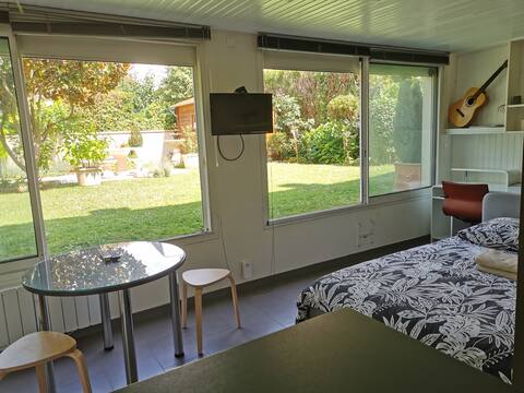 Studio near Paris.