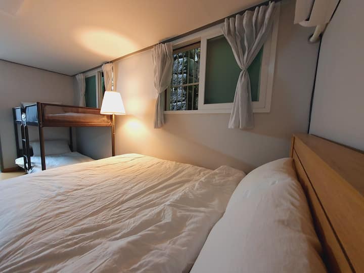 Central [ 2rooms 1bath ] - Seoul