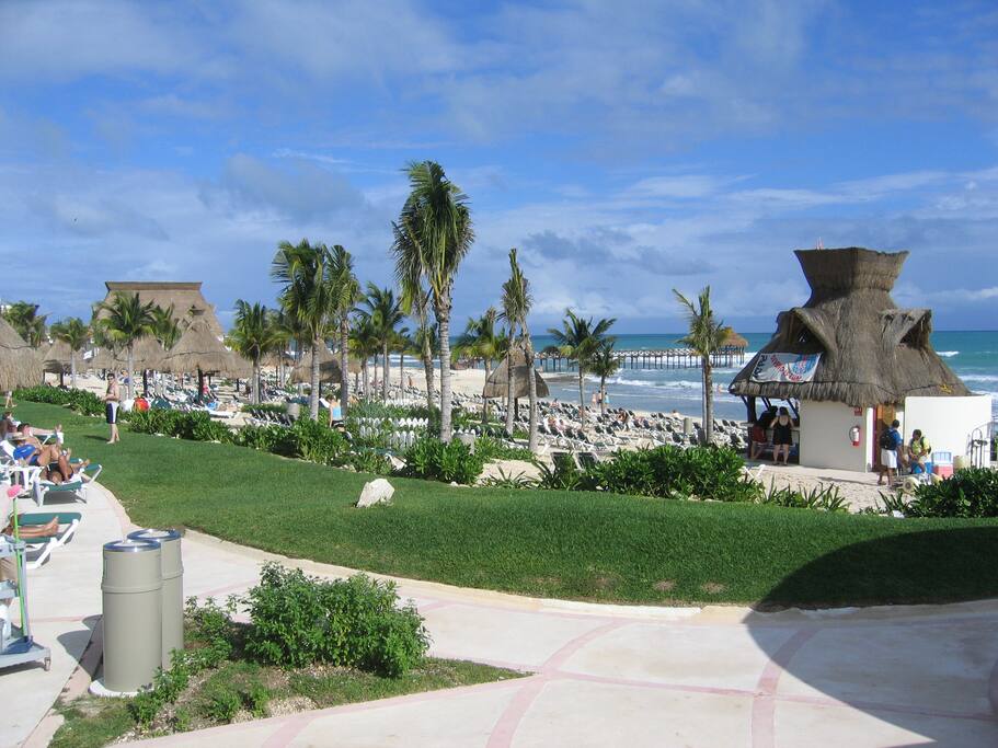 The Grand Mayan pools are among the most extensive in Latin America