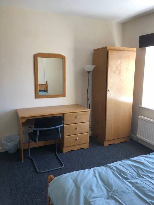 Room 4