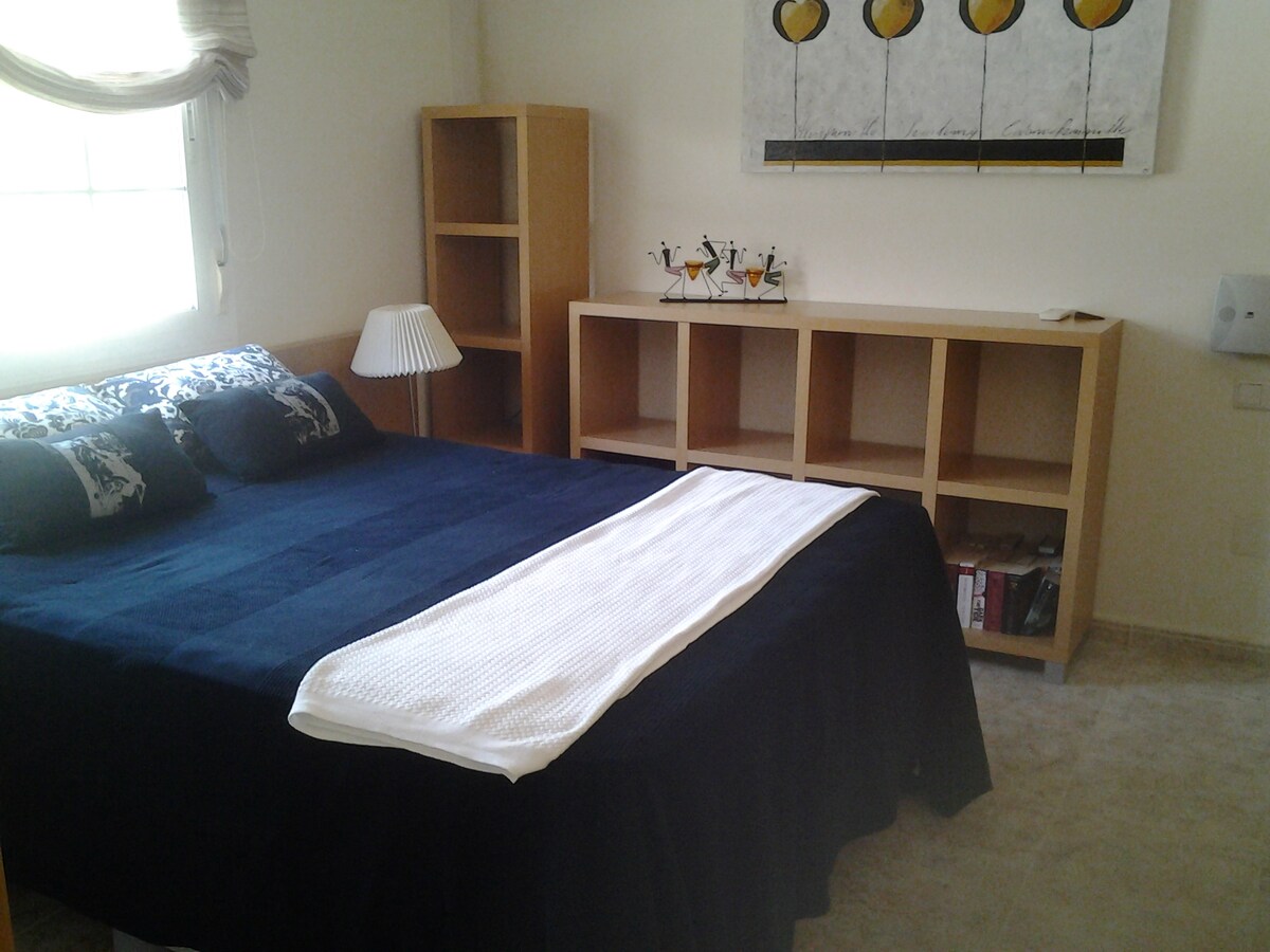 habitación Planta baja
Cama de 150 cm