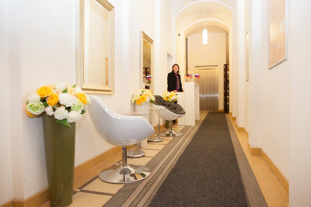 Reception is open daily between 8am-6pm.
