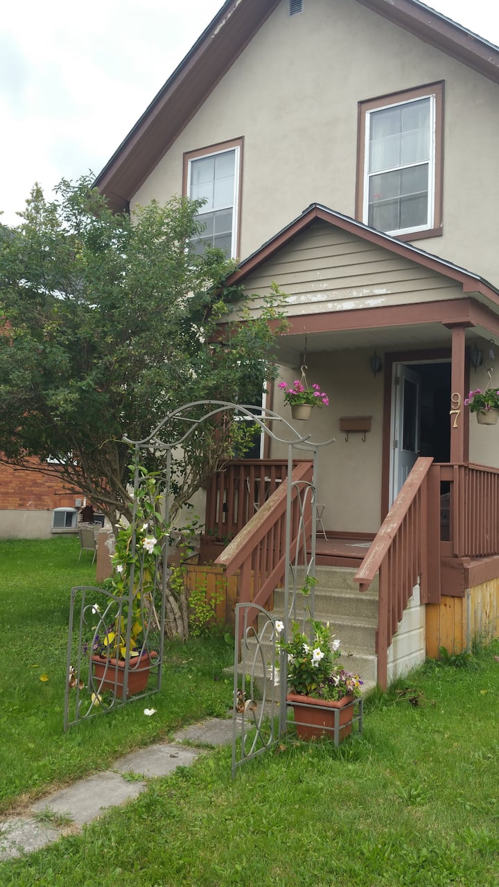Orillia harbour home.