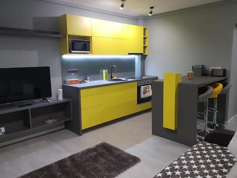 The Roses Square Apartment