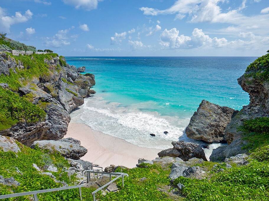 Enjoy your own private beach directly below at low tide certain times of year or take a short 5-7 minute stroll next door to the world famous Crane Beach