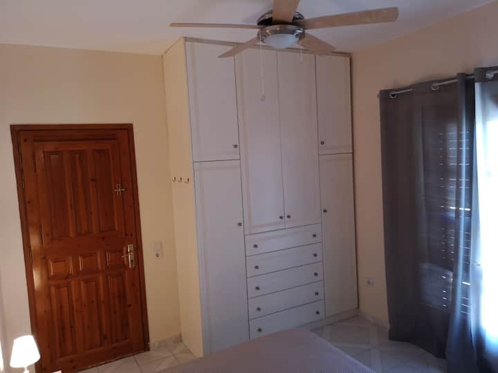 Dhomë gjumi 2