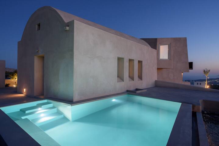 Royal Albus Court with Private Pool gallery image 4