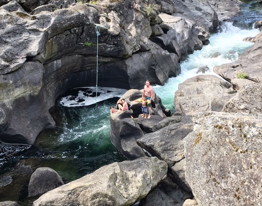Adventure swimming spot to Jump