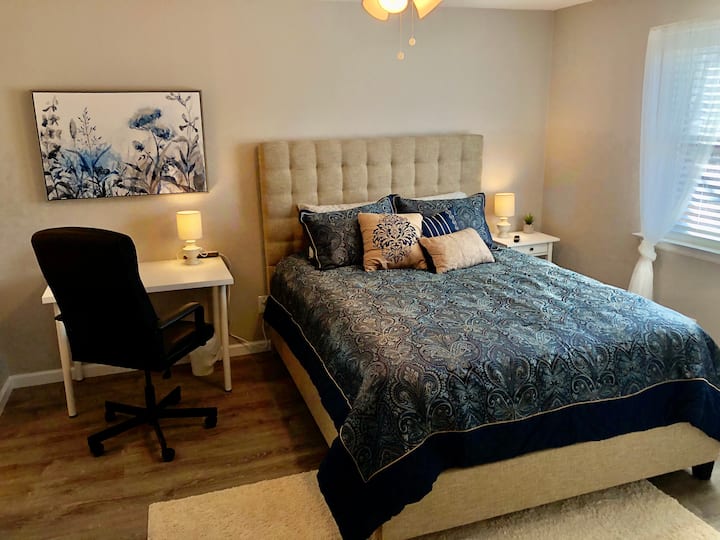 皇家蓝色主套房