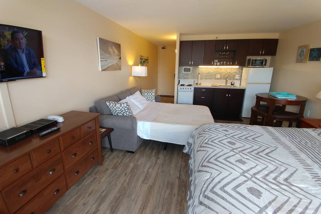 Queen Size Sofa Bed and King Size Bed comfortably sleeps 4