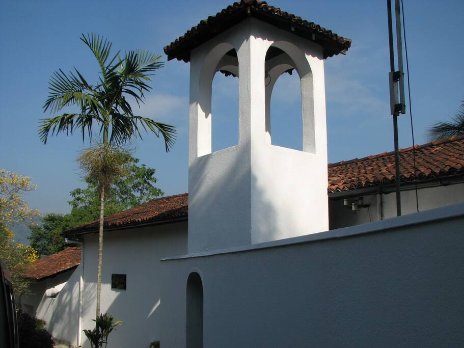 Front view of REGENT LODGE
