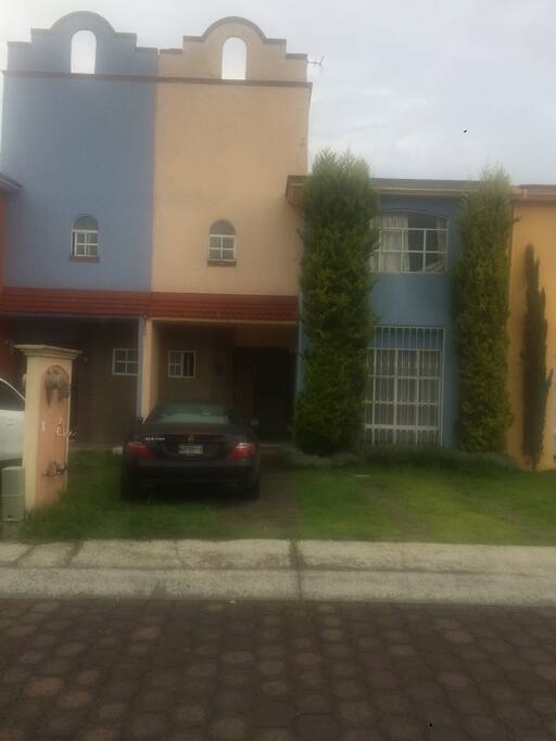 Estacionamiento para dos autos