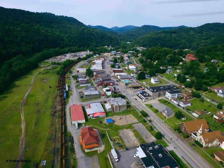 Stay in Downtown Gassaway Apartments for Rent in Gassaway, West