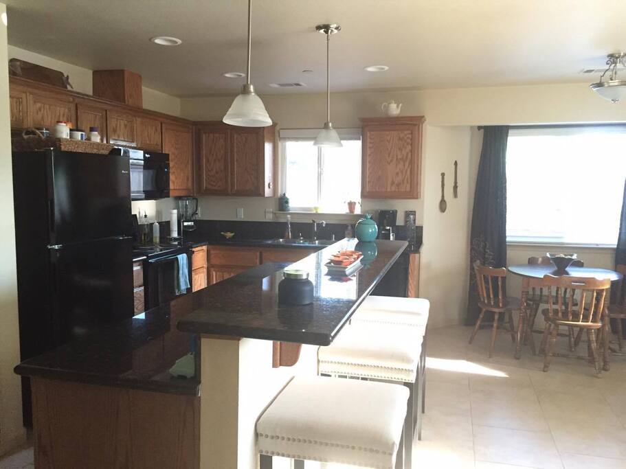 Fully equipped kitchen