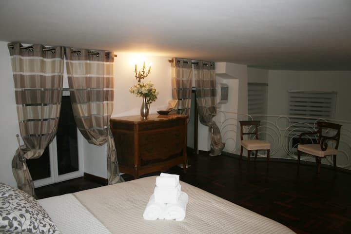 Двойна спалня