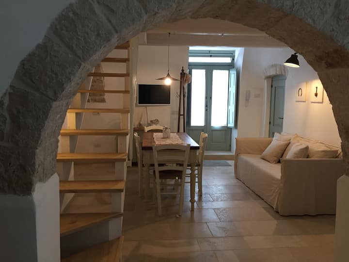 Trullo Essenza-Trulli Anti’ Charme & Relax