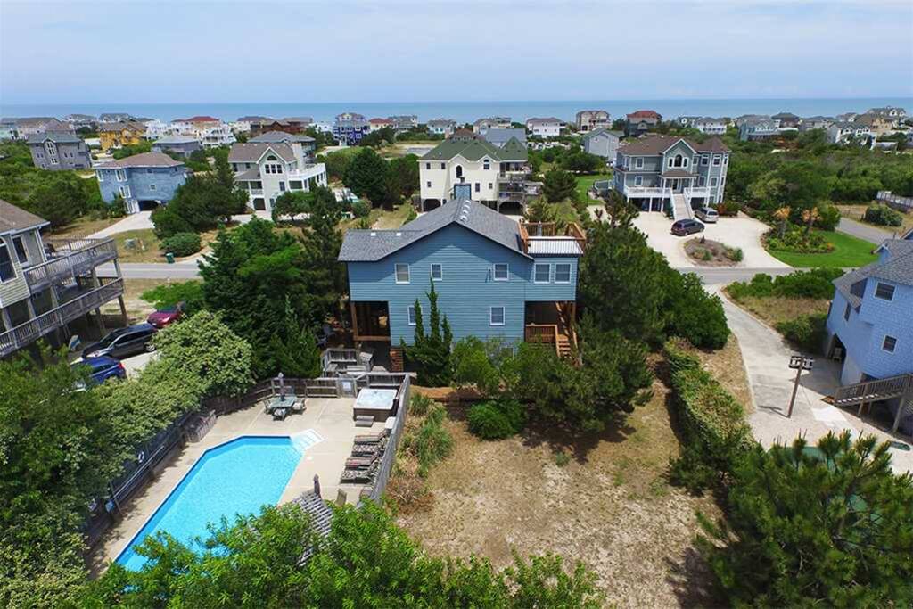 WH602: My Happy Place | Aerial
