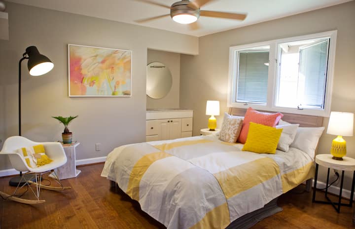 Queen Room with ultra comfy temperpedic bed