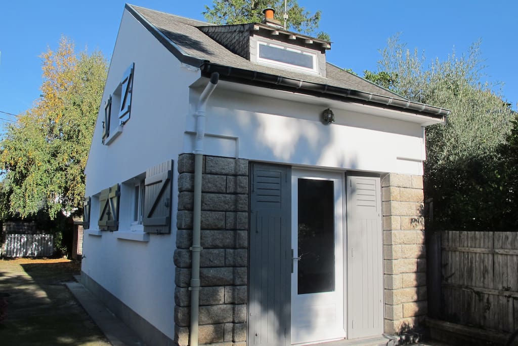 Maison vue côté jardin