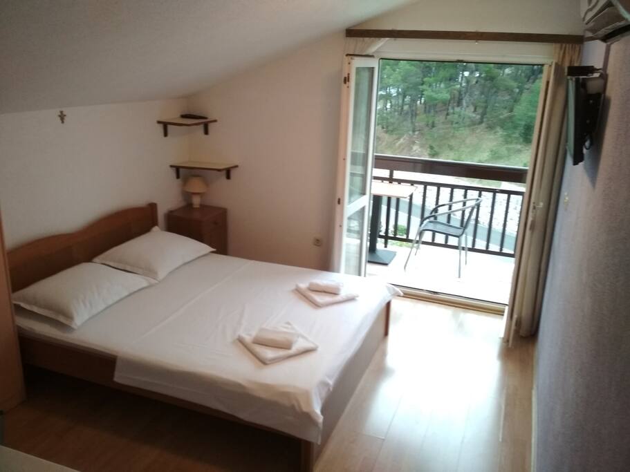 bed