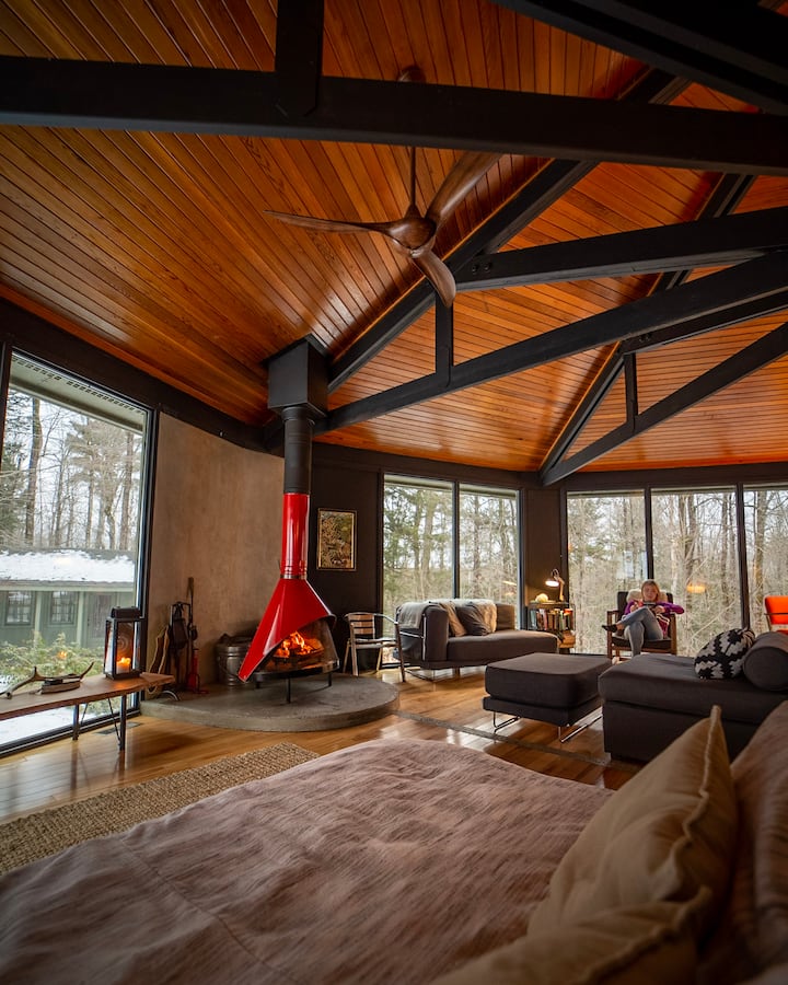 Octagonal Glass Treehouse in Berkshires Chalets for Rent in Otis, Massachusetts, United States