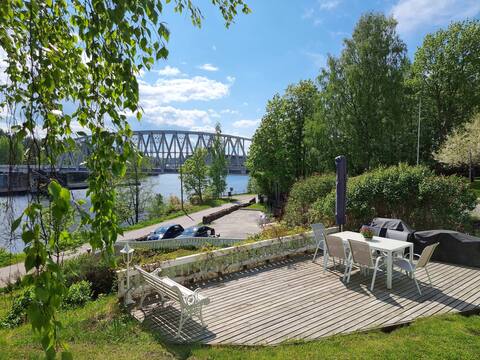 Villa Juanita in the centre near the castle 100m2