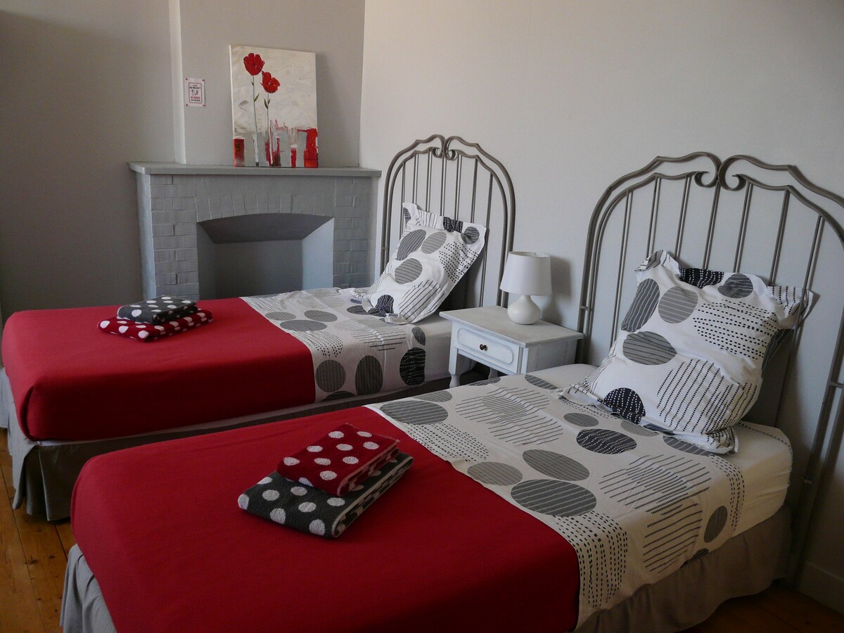 1-ლი საძინებელი