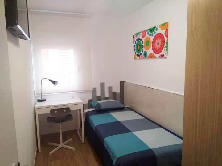 Chumba kimoja (Smart TV)