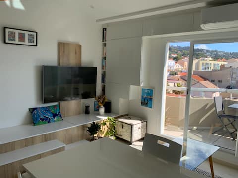 Successful Airbnb property: Beautiful 3-star duplex with sea and St Clair views in Sète