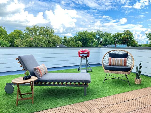 3br, Rooftop Deck, Walk In Shower – Nest