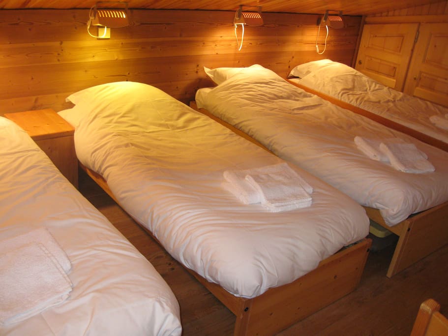 Chambre 2 4 lits sipmles