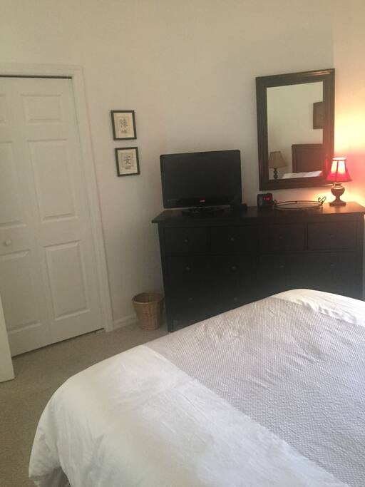 Cable TV, internet and plenty of closet and dresser space for clothing.
