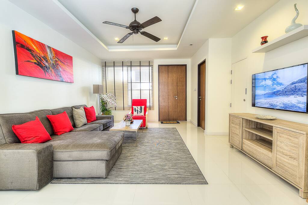 Living room - lounge area