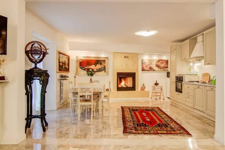 Your Luxury Home In Milan - Milan