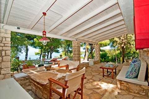 Captain Mike's Villa II