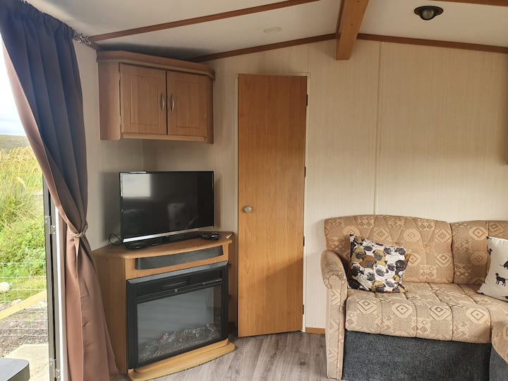 Kildonan Caravans (Sunset View) On  Working Croft - South Uist