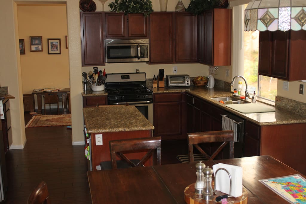 Open kitchen area with dining room table