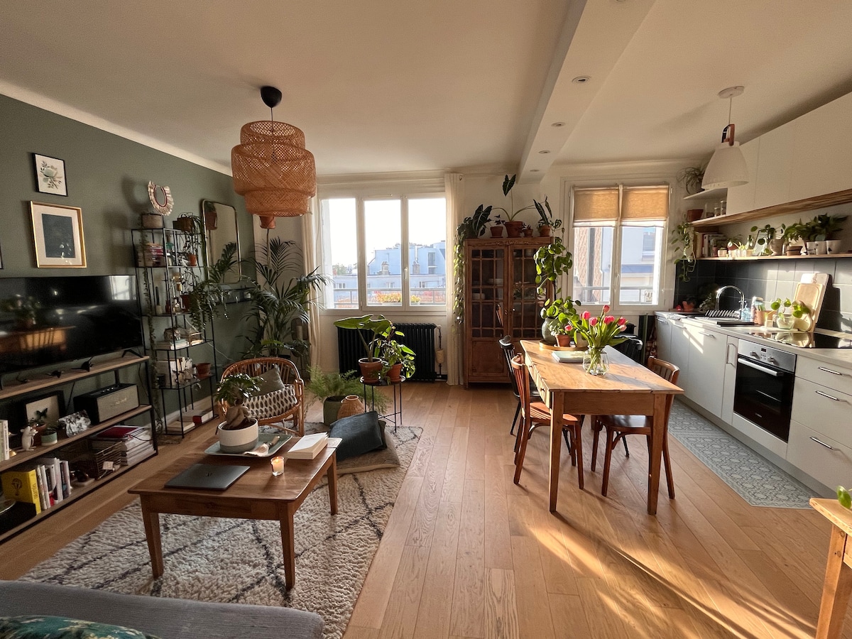 Top Airbnb: Nantes apartment near city center in Nantes