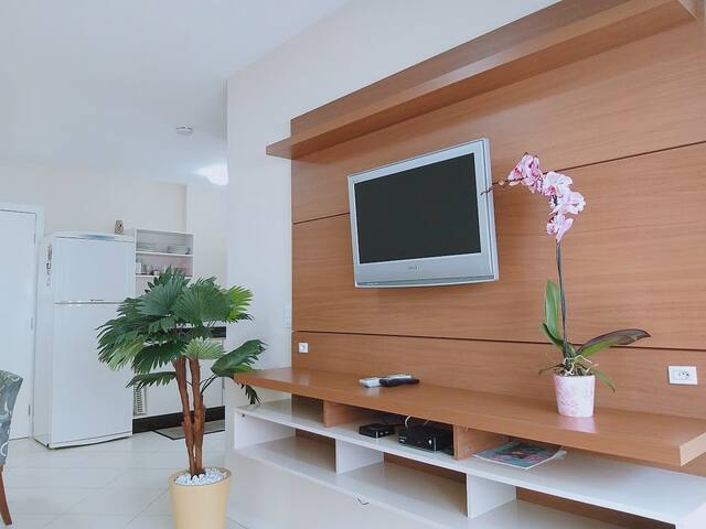 APARTAMENTO EM BOMBINHAS