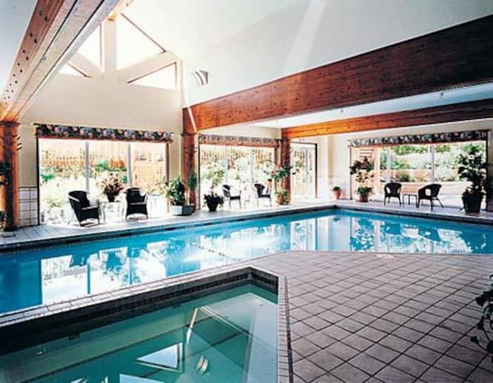 Banff Rocky Mountain 2BR, Kitchen Serviced apartments for Rent in Banff, Alberta, Canada